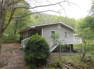 1136 Georges Fork Rd, Burnsville, NC 28714