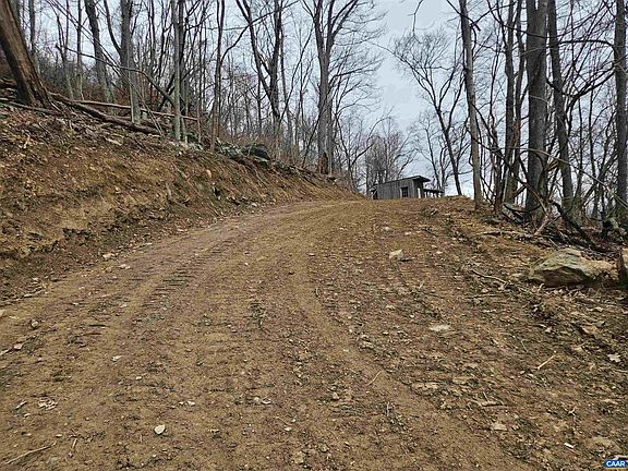 3rd image of 17 & 18 Spring Branch Ln