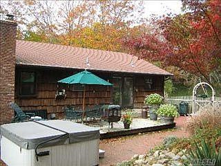 1st image of 21 Louise Ct