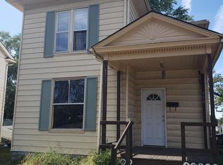 349 W National Dr, Newark, OH 43055