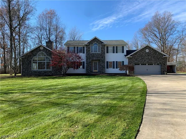 7861 Morningstar Dr, Louisville, OH 44641