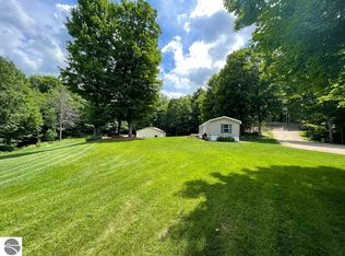 6548 Lost Resort Dr, Buckley, MI 49620