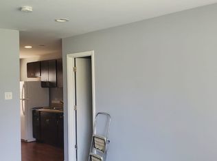 784 E 5th Ct, Des Plaines, IL