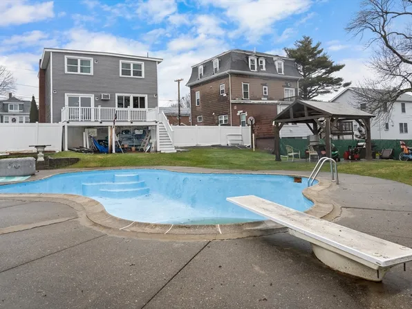 148 Prospect Ave, Revere, MA 02151