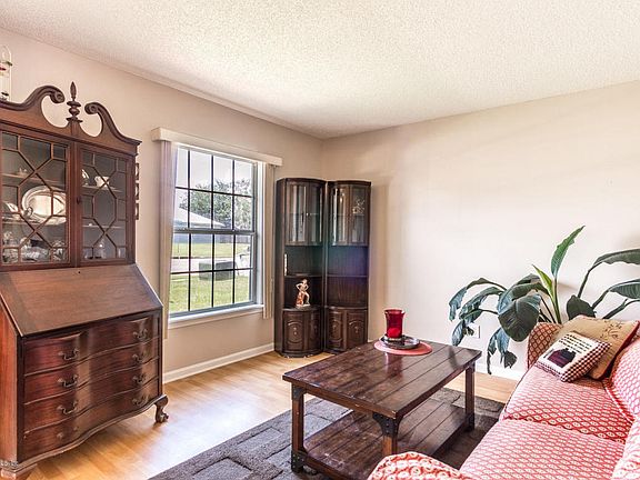 5th image of 4069 Savannah Glen Blvd