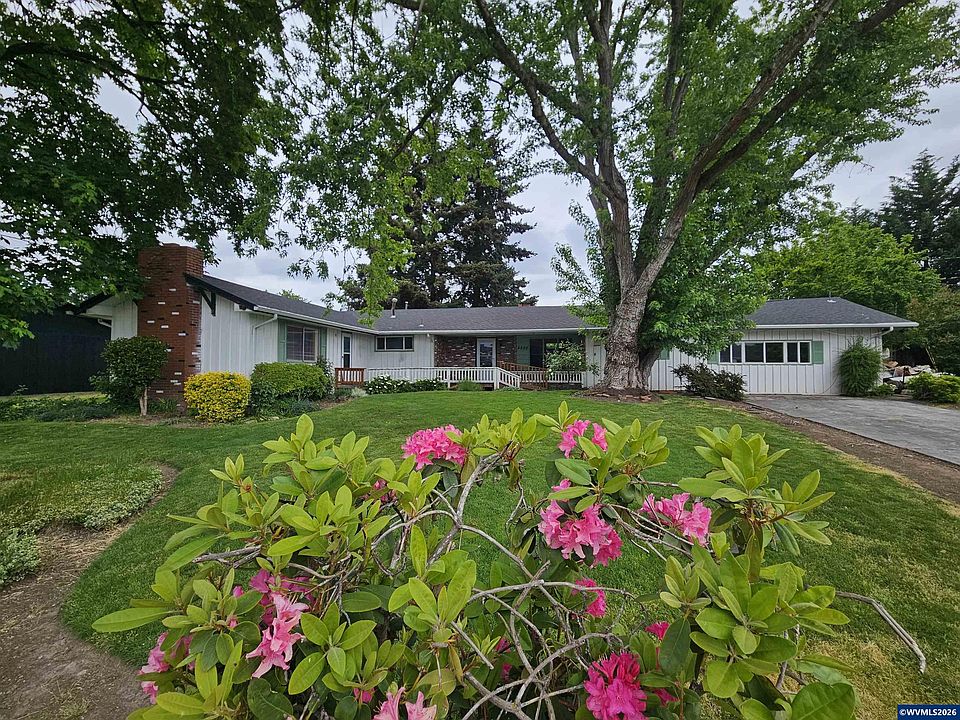1st image of 4820 Verda Ln NE