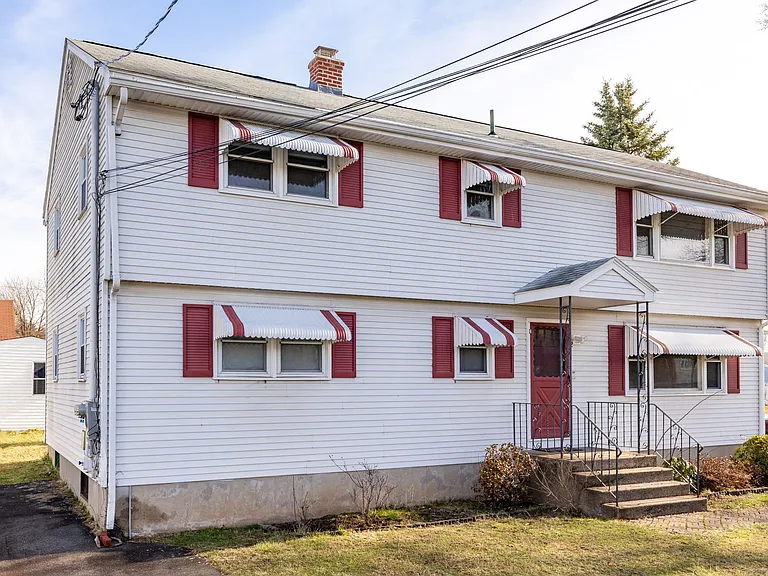 125 Overlook Ave #2 — Photo 3