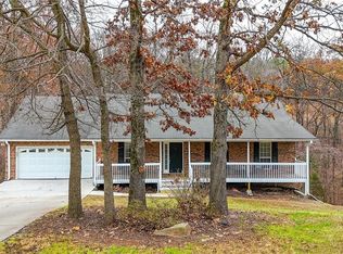 141 Vaughn Spur NE, Cartersville, GA 30121