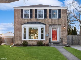 1632 Manchester Ave, Westchester, IL 60154