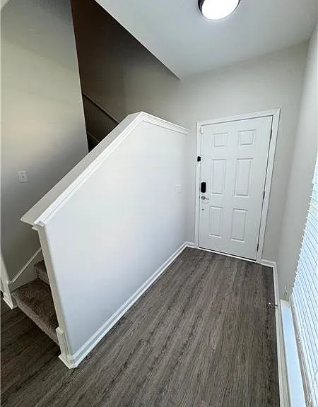 91 Melody Dr — Photo 2