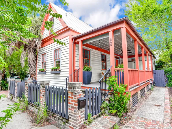 266 Ashley Ave, Charleston, SC 29403