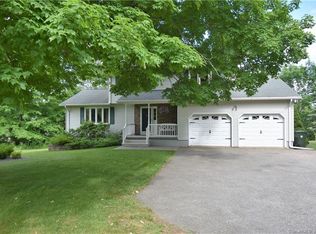 406 Buff Cap Rd, Tolland, CT 06084