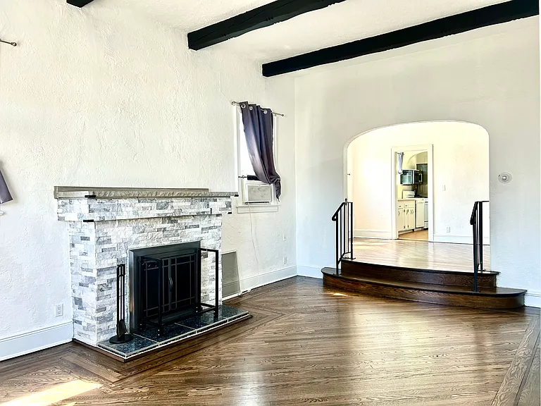 105 Mitchell Ave #UPPER — Photo 7