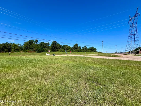 Hyline Dr Lot 19, Byhalia, MS 38611