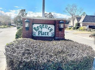 6 Regency Pl, Orange, TX 77630