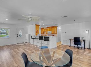 303 41st Ave, Saint Petersburg, FL 33706