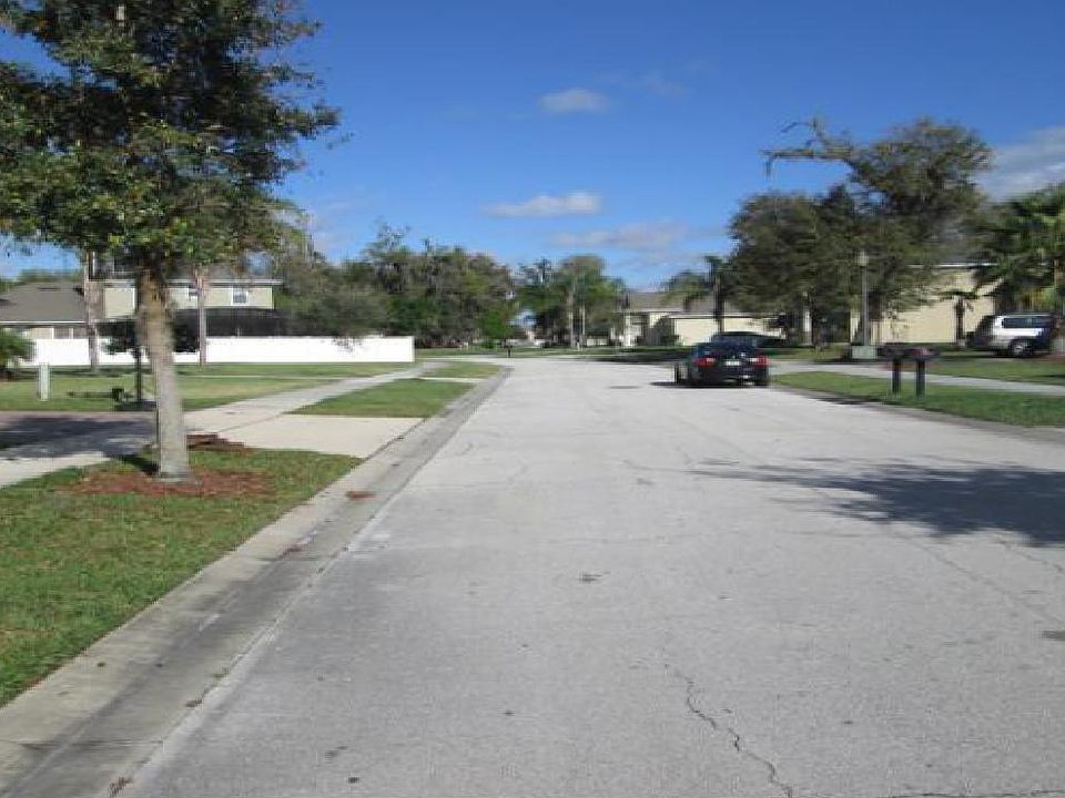 2nd image of 2293 Viehman Trl