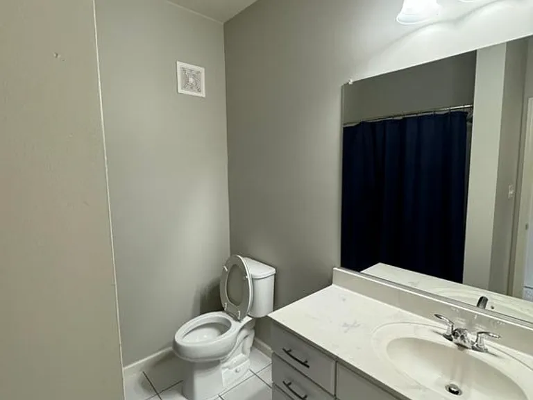 43047 Stuarts Glen Ter #103 — Photo 3