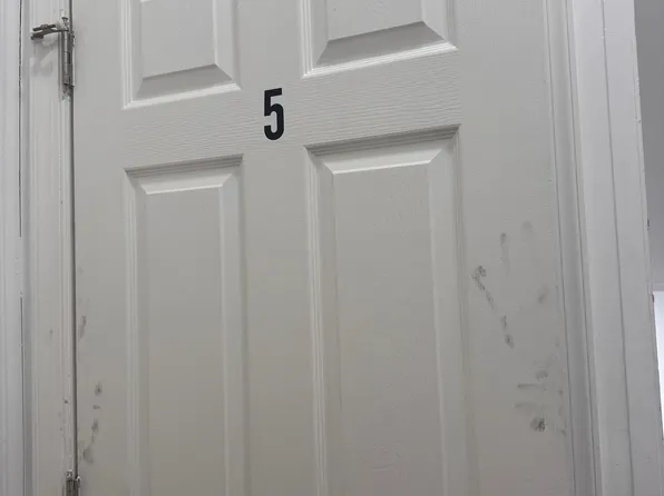 2540 McCulloh St, Baltimore, MD