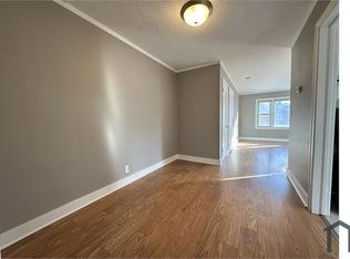 2315 Auburn St APT 1W, Rockford, IL 61103