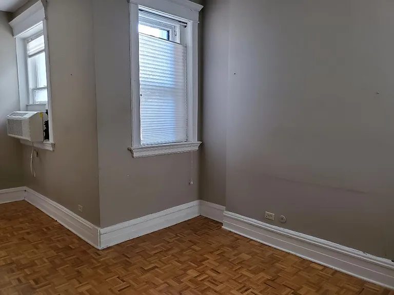 2800 N Pine Grove Ave #G — Photo 6