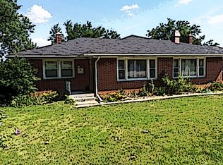 4814 Newburg Rd, Rockford, IL 61108