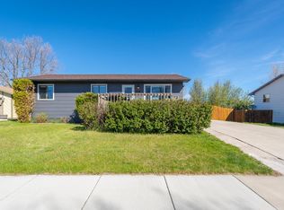 616 Seahawk Dr, Rapid City, SD 57701