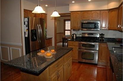 5th image of 608 Sally Ct