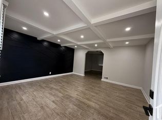 907 Reverdy Rd, Baltimore, MD 21212