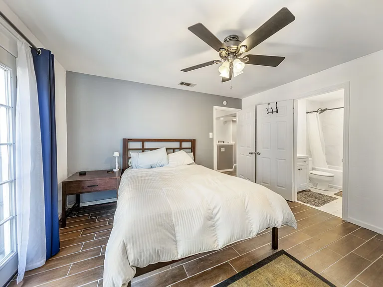 1500 Woodlawn Blvd #4 — Photo 17