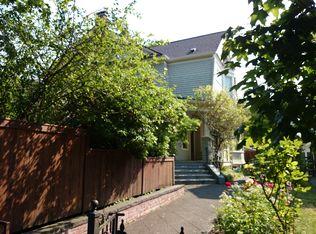 806 15th Ave E, Seattle, WA 98112