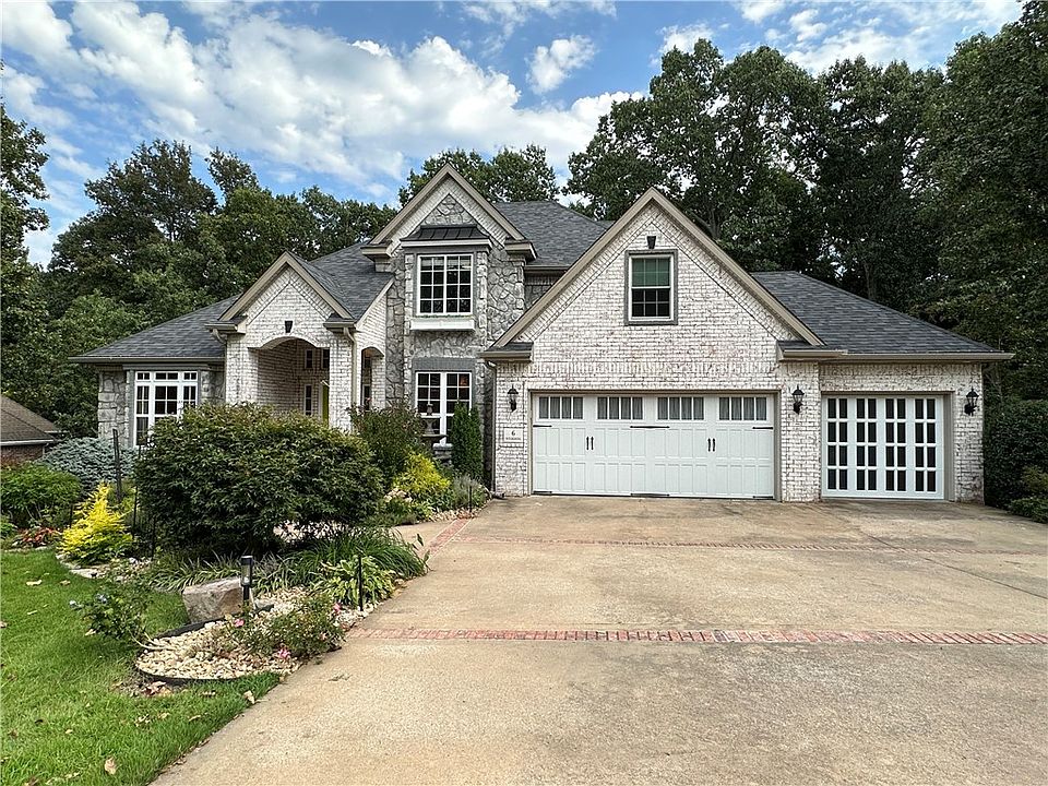1st image of 6 Windemere