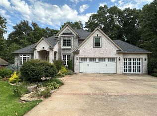 6 Windemere, Bentonville, AR 72712