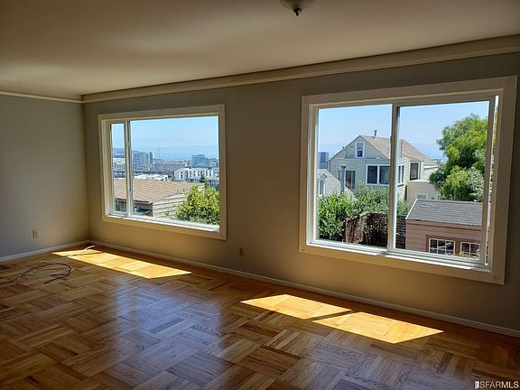 2nd image of 631 Kansas St