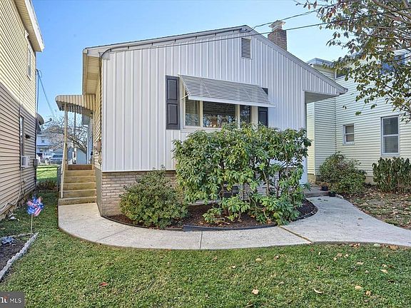 3rd image of 128 Bosler Ave