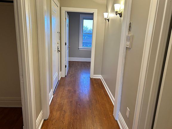 3rd image of 5105 W 19th St #3