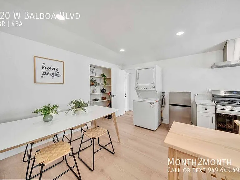 920 W Balboa Blvd — Photo 27