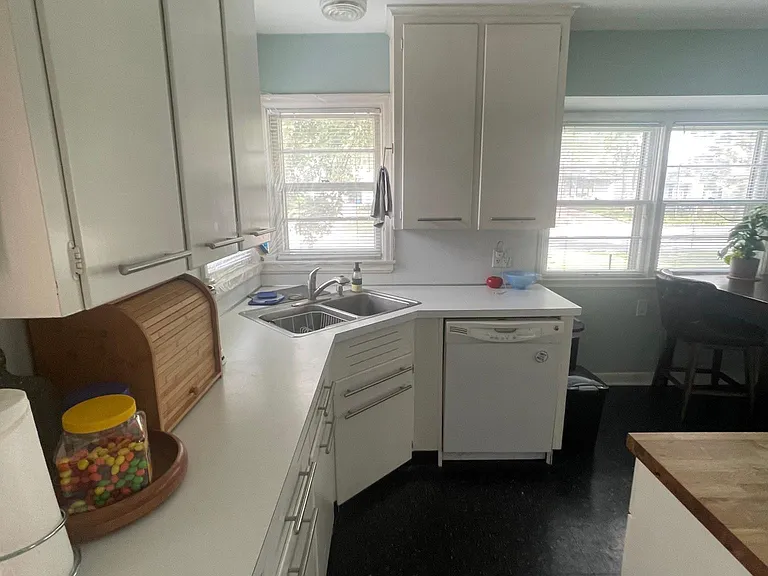 5836 Wooddale Ave — Photo 19