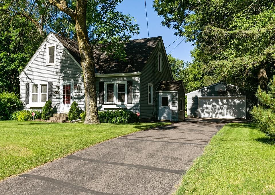 1st image of 3675 Midland Ave
