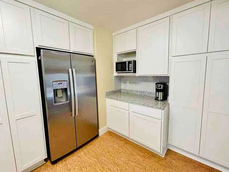 1655 N Broadview Dr — Photo 16