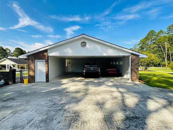 5th image of 37 Mimosa Ln