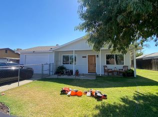 15737 Avenue 328, Ivanhoe, CA 93235