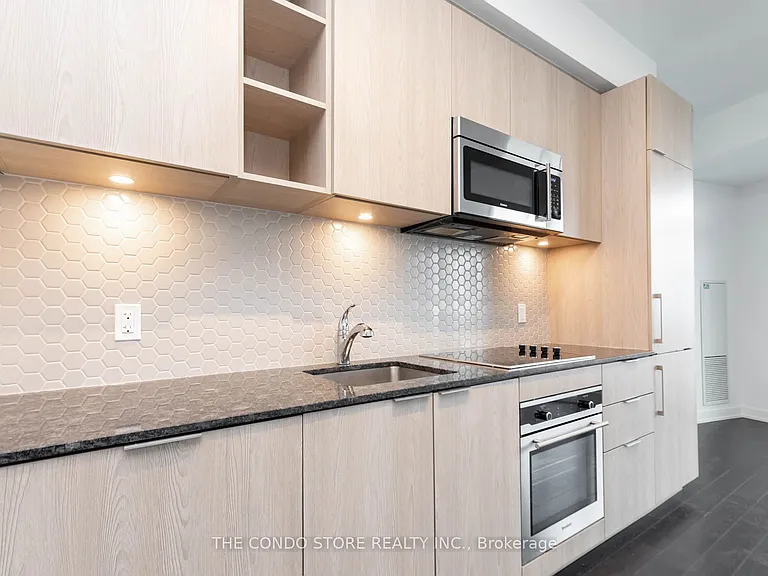 50 Ordnance St #2807 — Photo 8