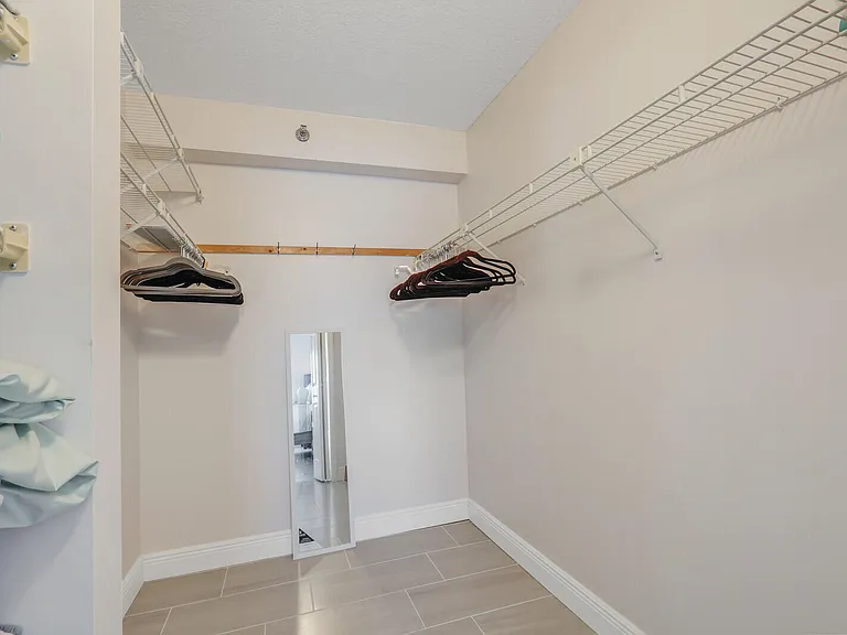 4444 NE Ocean Blvd #E2 — Photo 22