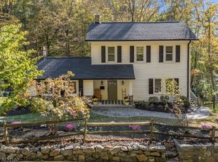 443 Cokesbury Rd, Annandale, NJ 08801