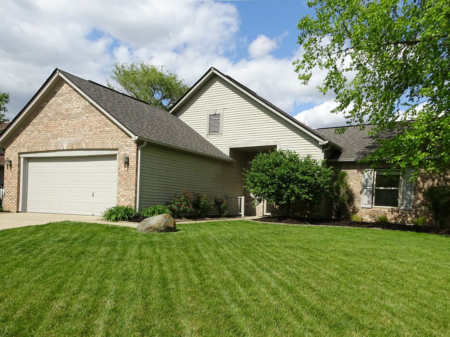 12525 Wolford Dr Fishers IN 46038 Zillow