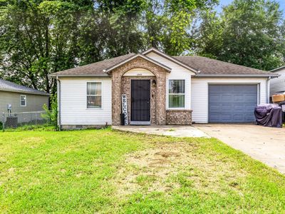 1860 E Division Street, Bolivar, MO, 65613