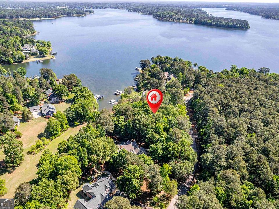 1st image of 113 Blue Heron Dr #113