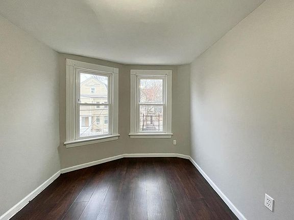 3rd image of 123 S 13th St #2A