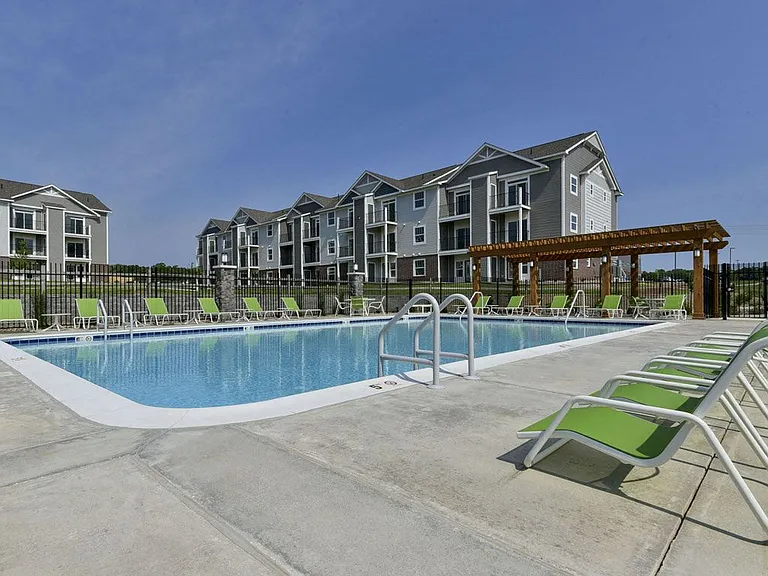 Dodson Pointe Apartment Homes — Photo 51